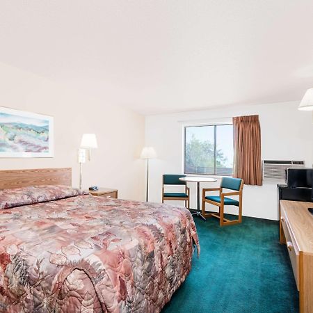 Hotel Super 8 By Wyndham Belle Fourche Sd Exteriér fotografie